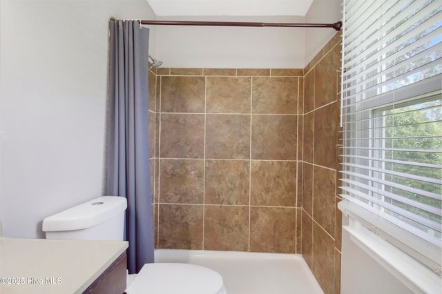 203 Palamino Trail, Jacksonville, NC 28546