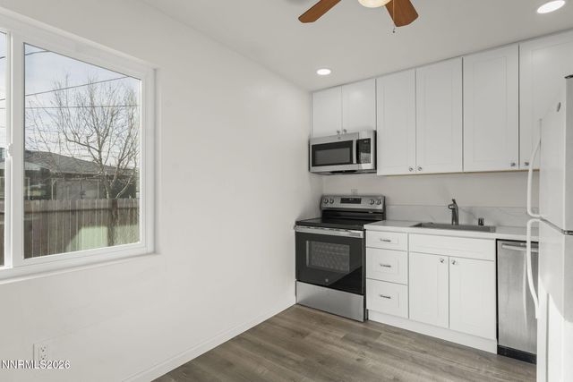 1947 G Street, Sparks, NV 89431