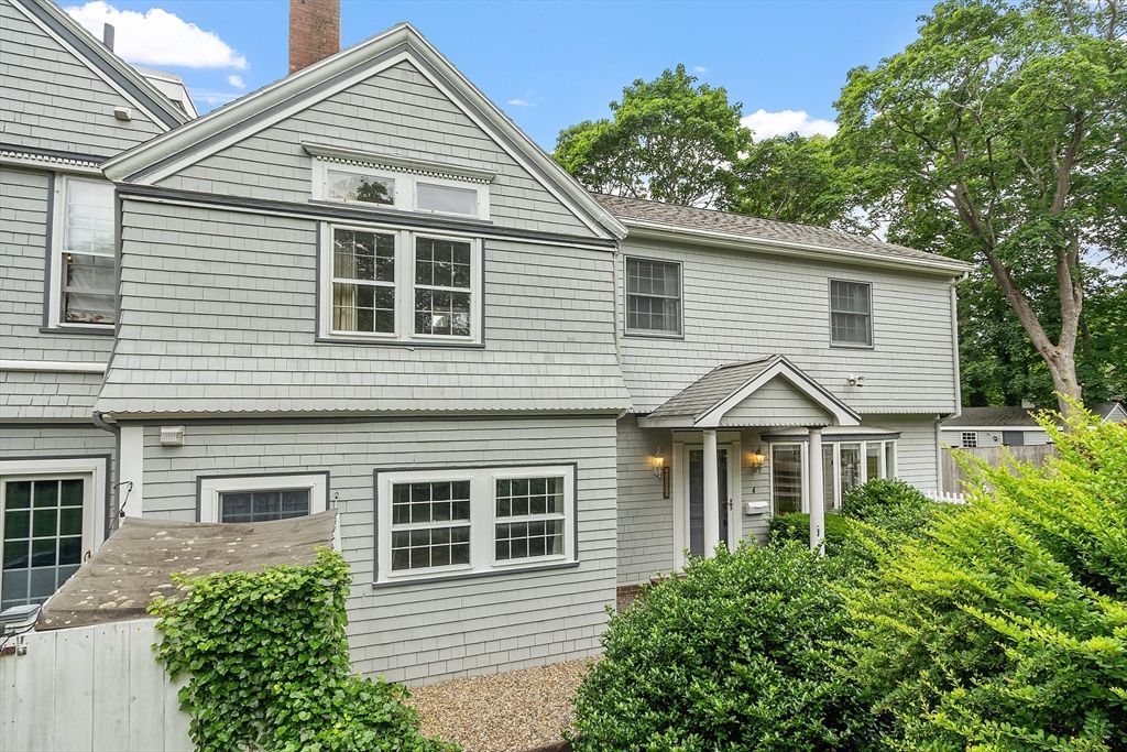 4 Dalton Ave 3, Gloucester, MA 01930