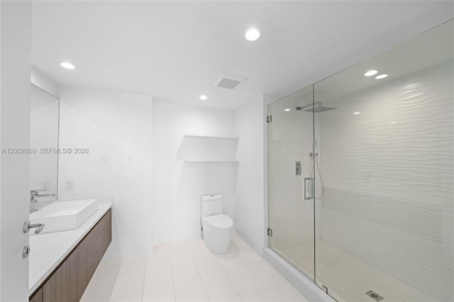 1150 102nd St 506, Bay Harbor Islands, FL 33154