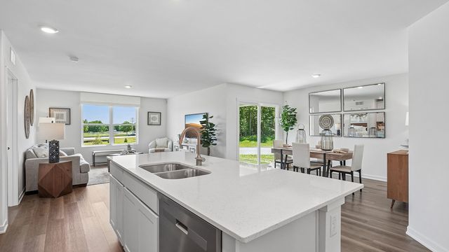 794B Concord Circle, Burlington, WI 53105