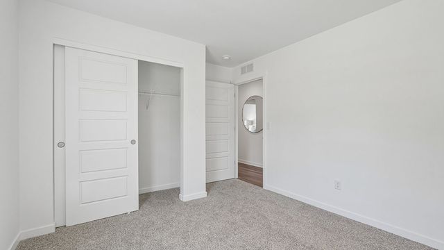 794B Concord Circle, Burlington, WI 53105