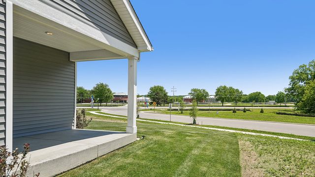 794B Concord Circle, Burlington, WI 53105