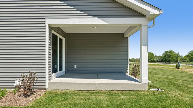 794B Concord Circle, Burlington, WI 53105