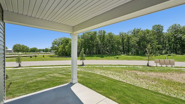 794B Concord Circle, Burlington, WI 53105