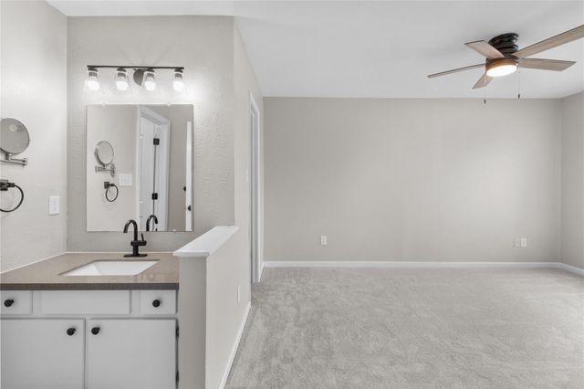 5001 Lamonte Lane 105, Houston, TX 77092