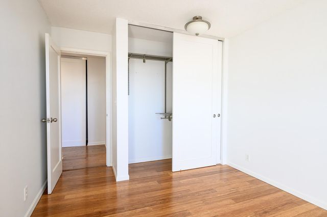 410 Groveland Avenue 1906, Minneapolis, MN 55403