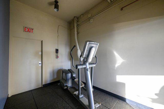 410 Groveland Avenue 1906, Minneapolis, MN 55403