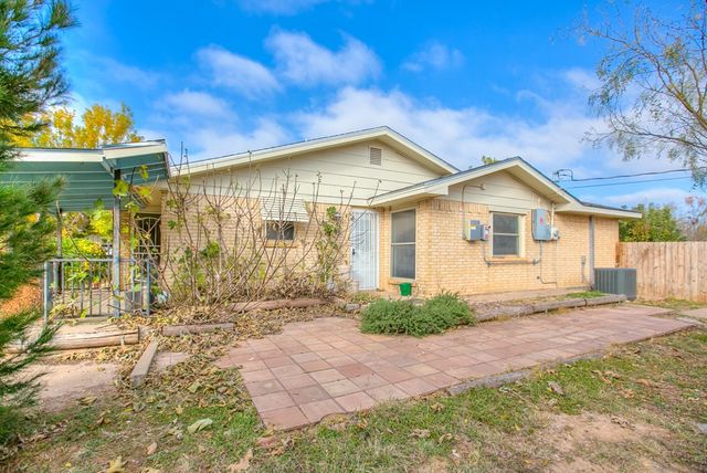 5434 Briarwood Circle, San Angelo, TX 76903