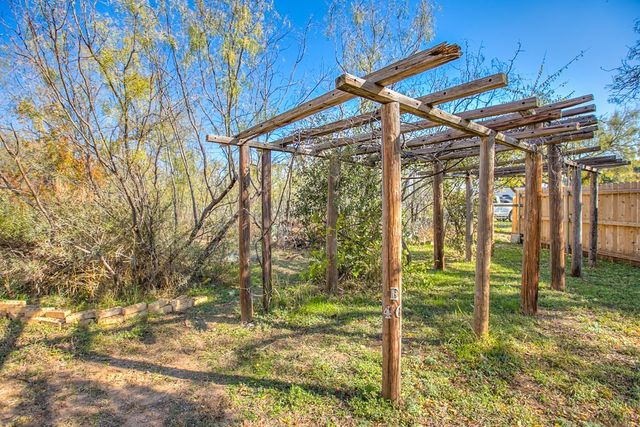 5434 Briarwood Circle, San Angelo, TX 76903