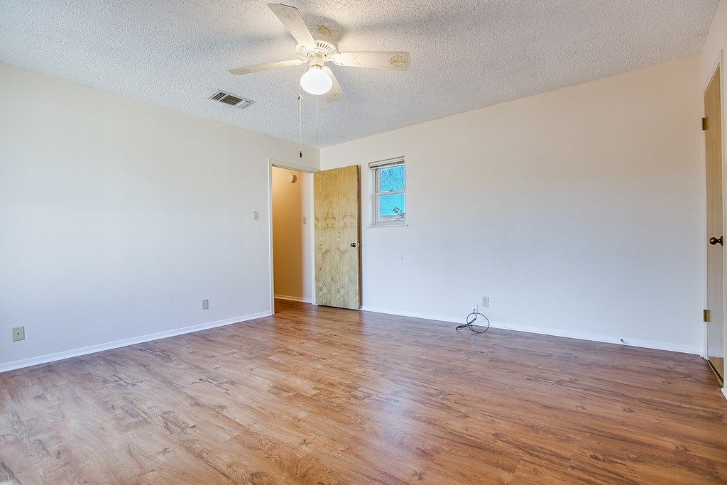 Image 24 of property listing at 5434 Briarwood Circle, San Angelo, TX 76903