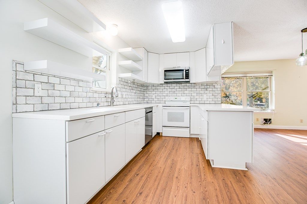 Image 6 of property listing at 5434 Briarwood Circle, San Angelo, TX 76903