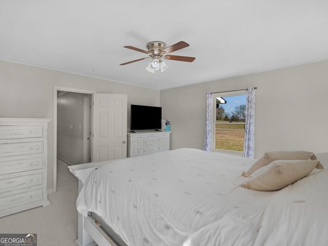 395 Country Kitchen Road, Barnesville, GA 30204