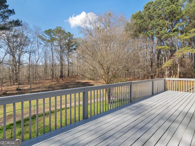 395 Country Kitchen Road, Barnesville, GA 30204