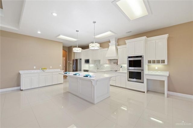 13967 El Caribe S Circle, La Feria, TX 78559