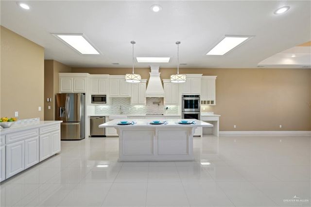 13967 El Caribe S Circle, La Feria, TX 78559