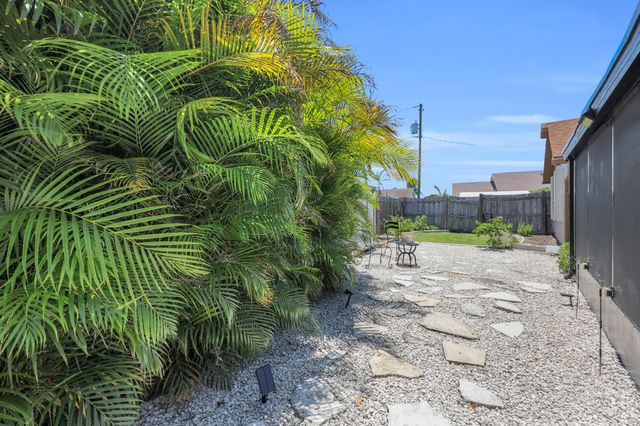 2698 SE Calusa Avenue, Port St. Lucie, Port St Lucie, FL 34952