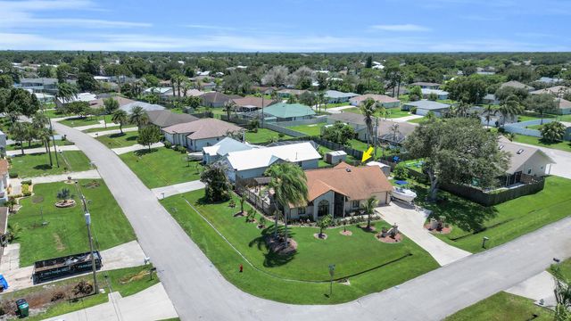 2698 SE Calusa Avenue, Port St. Lucie, Port St Lucie, FL 34952