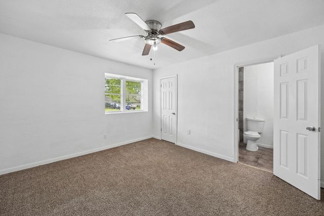 800 Midas Lane, Alvin, TX 77511