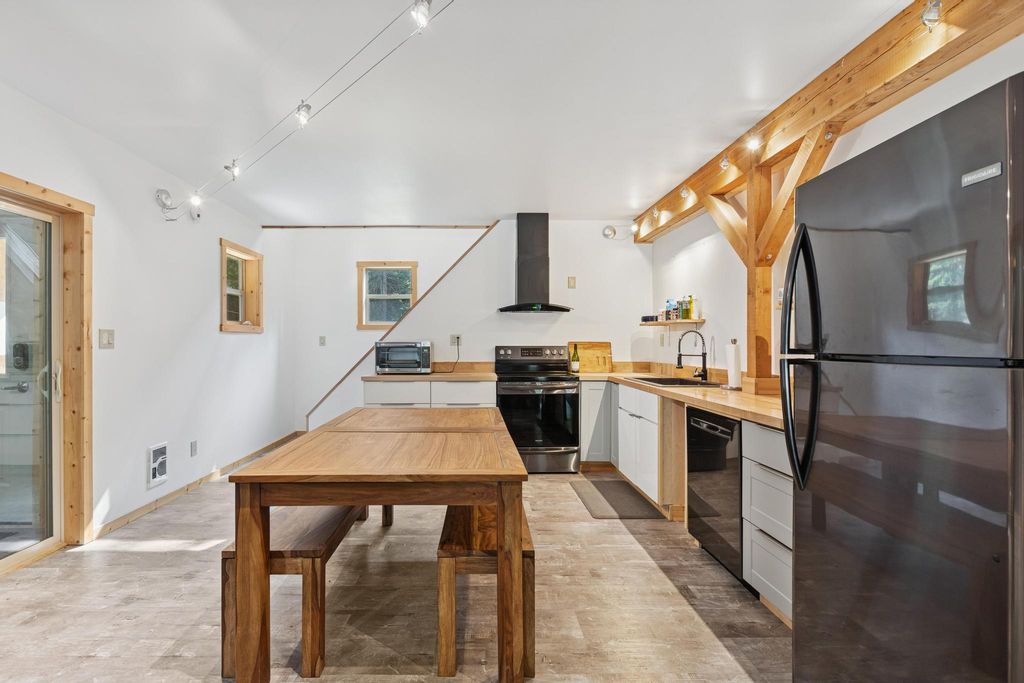 767 Lupfer Road, Whitefish, MT 59937 photo 4