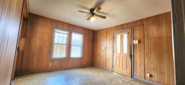 512 Whittington, Leesville, LA 71446