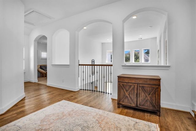 66 N Thatcher Bend Circle, Spring, TX 77389