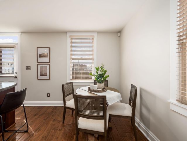 158 Nursery Lane, Columbus, OH 43206