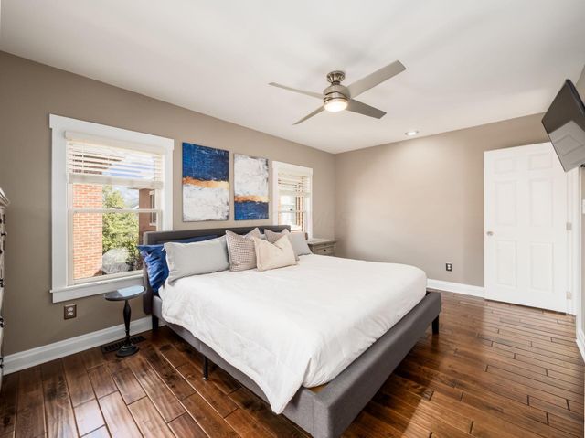 158 Nursery Lane, Columbus, OH 43206