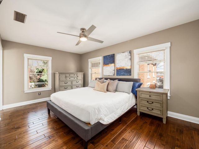 158 Nursery Lane, Columbus, OH 43206