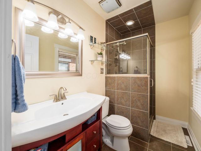 158 Nursery Lane, Columbus, OH 43206