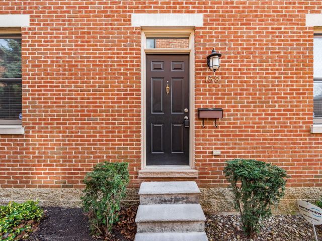 158 Nursery Lane, Columbus, OH 43206