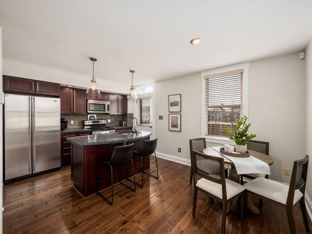 158 Nursery Lane, Columbus, OH 43206