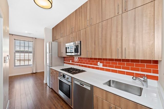 45 First Ave 406, Boston, MA 02129