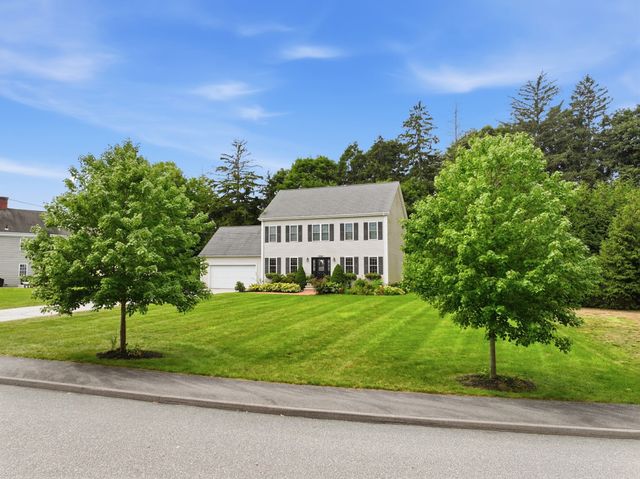 8 Erika Way, Attleboro, MA 02703