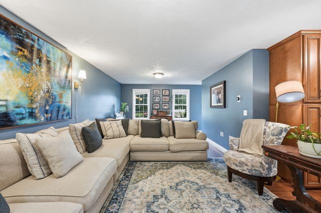 8 Erika Way, Attleboro, MA 02703