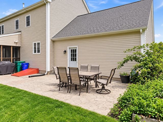 8 Erika Way, Attleboro, MA 02703