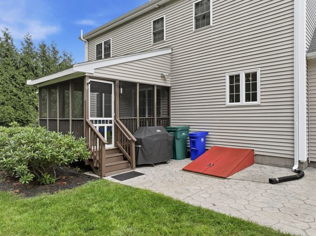 8 Erika Way, Attleboro, MA 02703