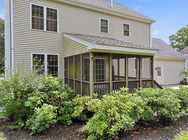 8 Erika Way, Attleboro, MA 02703