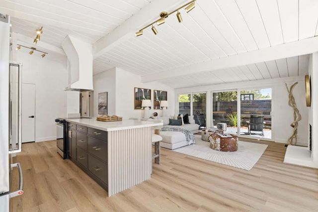 4134 Wilkie Way, Palo Alto, CA 94306