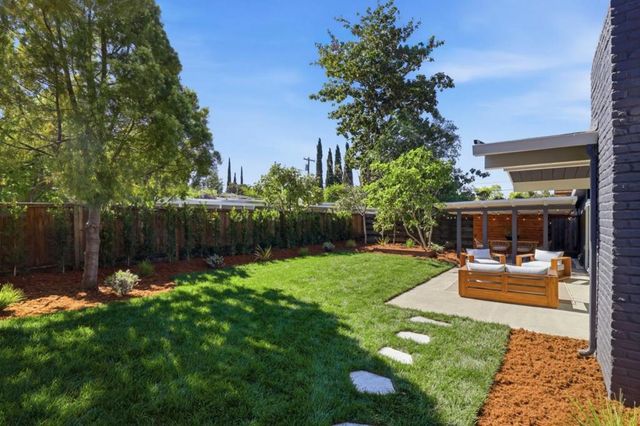 4134 Wilkie Way, Palo Alto, CA 94306