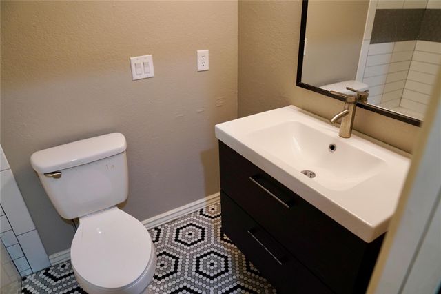 1624 Aquarena Springs DR D 132, San Marcos, TX 78666