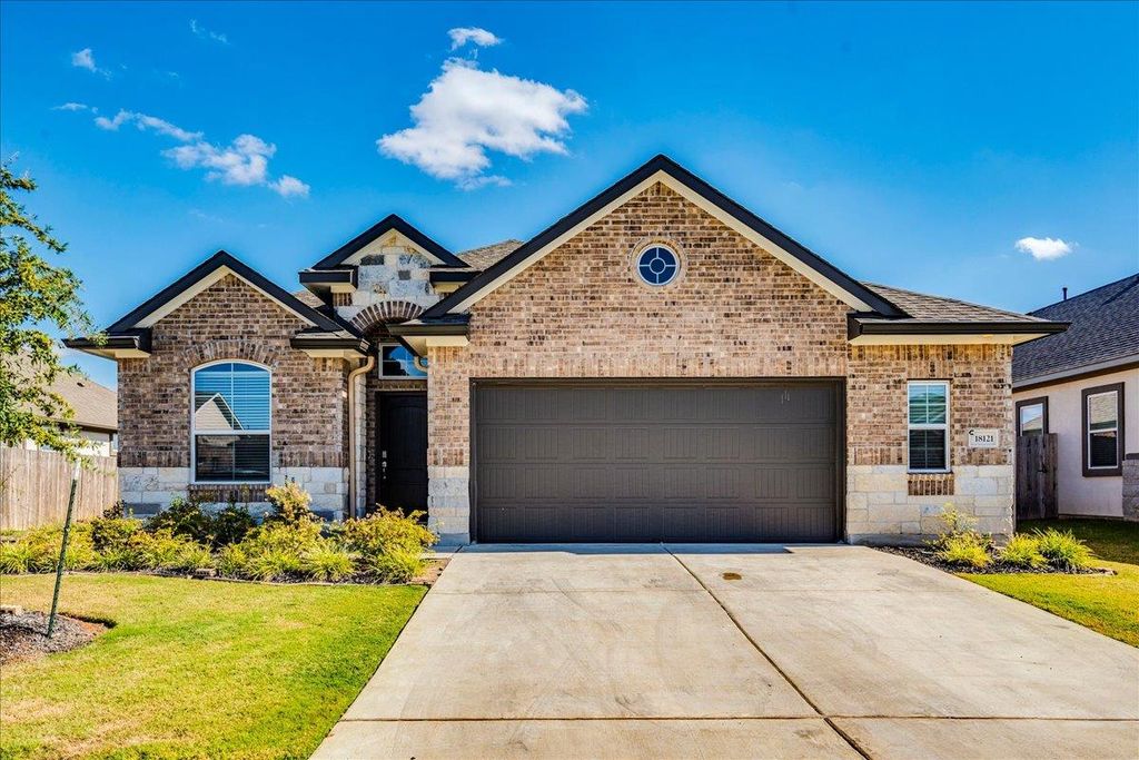 18121 Emu LN, Manor, TX 78653