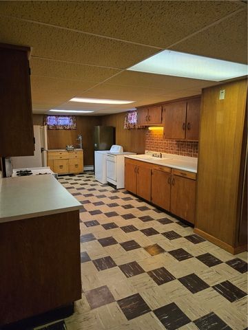 60 Charlotte Street, North Providence, RI 02904