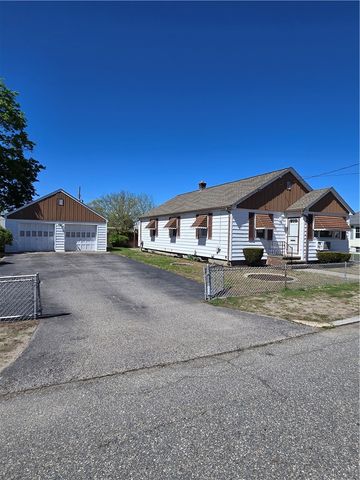 60 Charlotte Street, North Providence, RI 02904