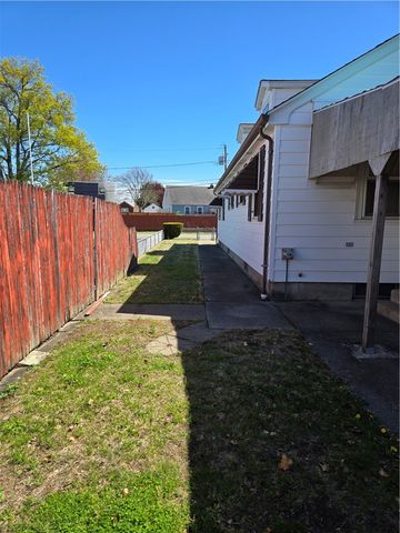 60 Charlotte Street, North Providence, RI 02904