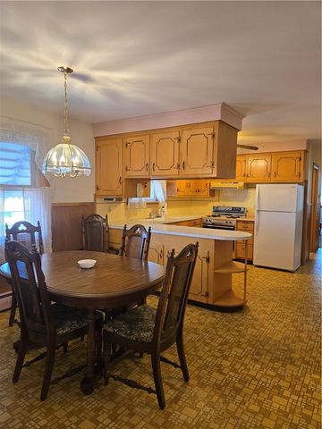 60 Charlotte Street, North Providence, RI 02904