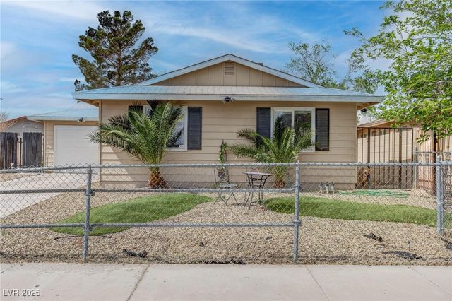 4739 Glenndavis Drive, Las Vegas, NV 89121
