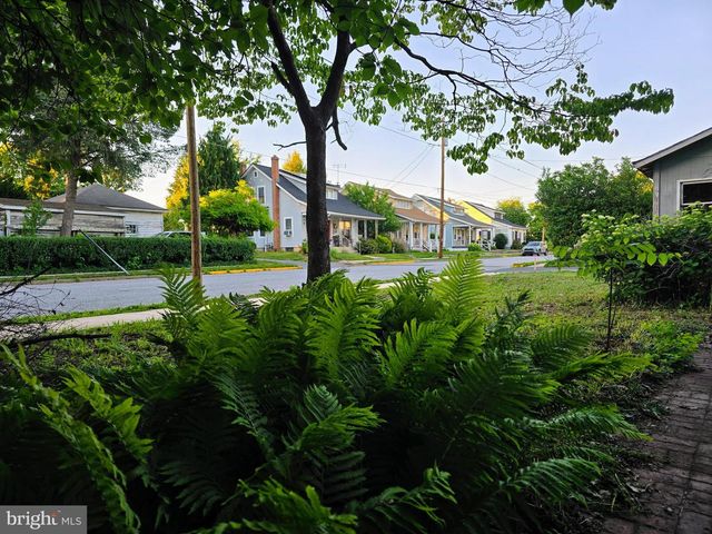 601 S YORK ST, Mechanicsburg, PA 17055