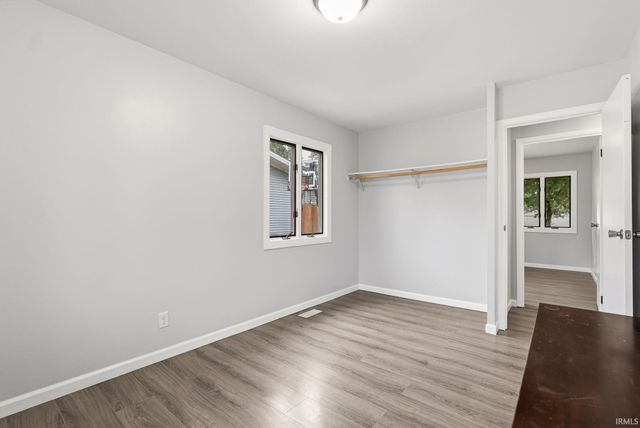 6015 Landsdowne Drive, Fort Wayne, IN 46816