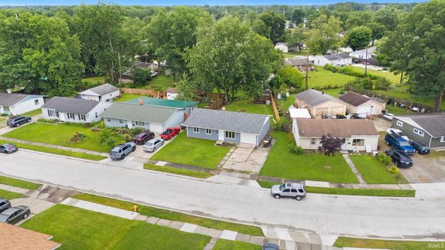 6015 Landsdowne Drive, Fort Wayne, IN 46816